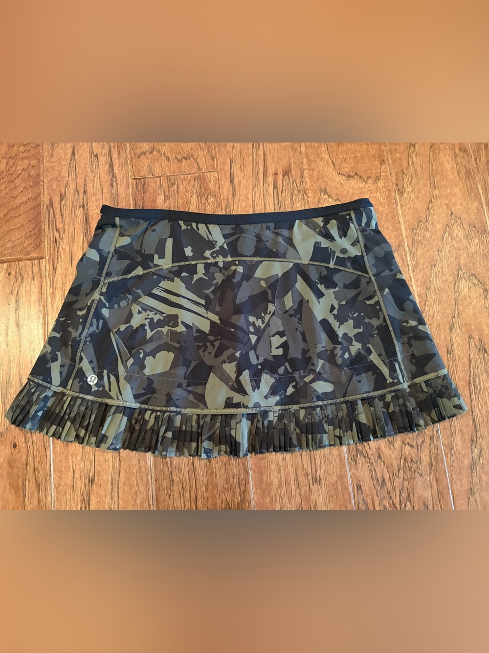 Lululemon City Sky Run By Skirt Camo Print Size 8